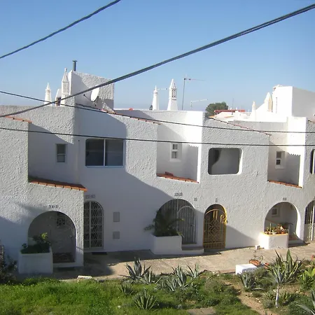 Centeanes Carvoeiro (Lagoa)