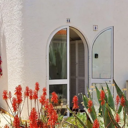 Centeanes Carvoeiro (Lagoa)