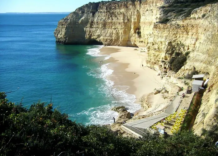 아파트 Centeanes *